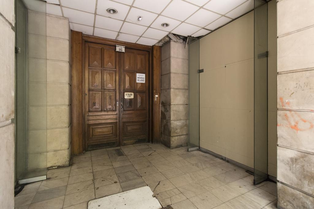 Luxury Apartment by Hi5 -Andrássy Suite Budapeste Exterior foto