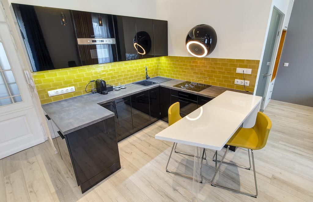 Luxury Apartment by Hi5 -Andrássy Suite Budapeste Exterior foto