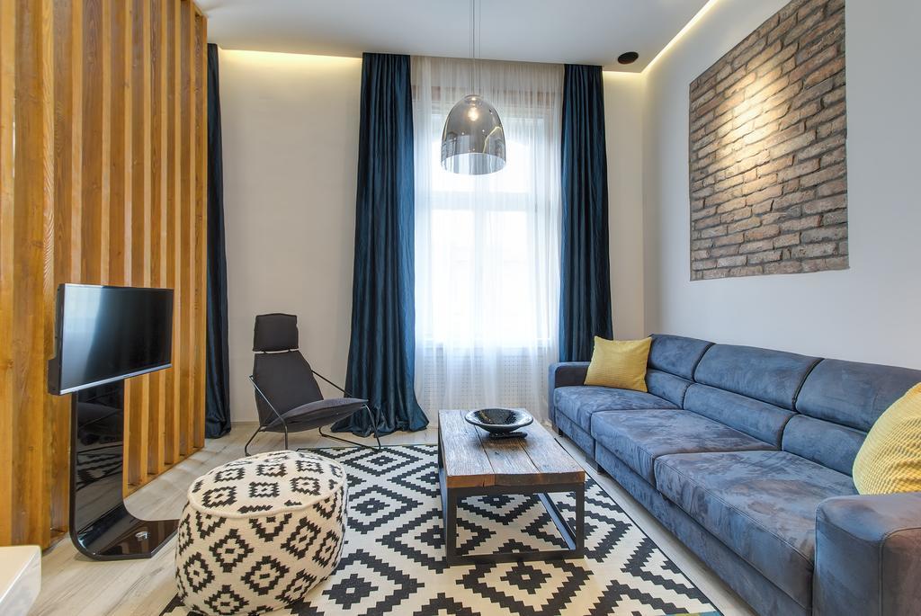 Luxury Apartment by Hi5 -Andrássy Suite Budapeste Exterior foto
