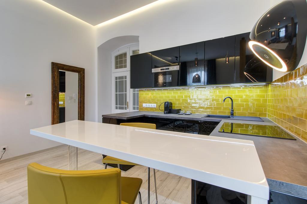Luxury Apartment by Hi5 -Andrássy Suite Budapeste Exterior foto